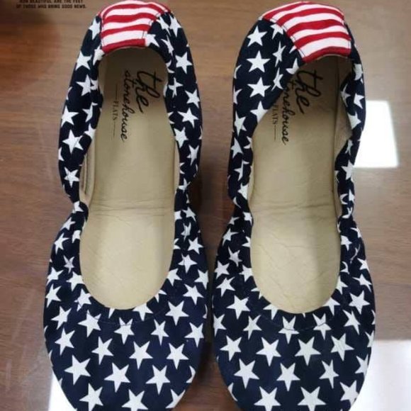 Storehouse Flats Stars and Stripes - Picture 4 of 4